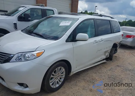 2016 Toyota Sienna Xle 8 Passenger from USA, damaged, VIN 5TDYK3DC9GS723047